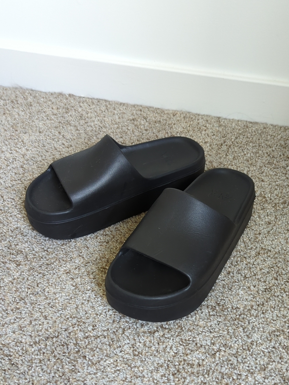 Zara Flatform Slide Sandals